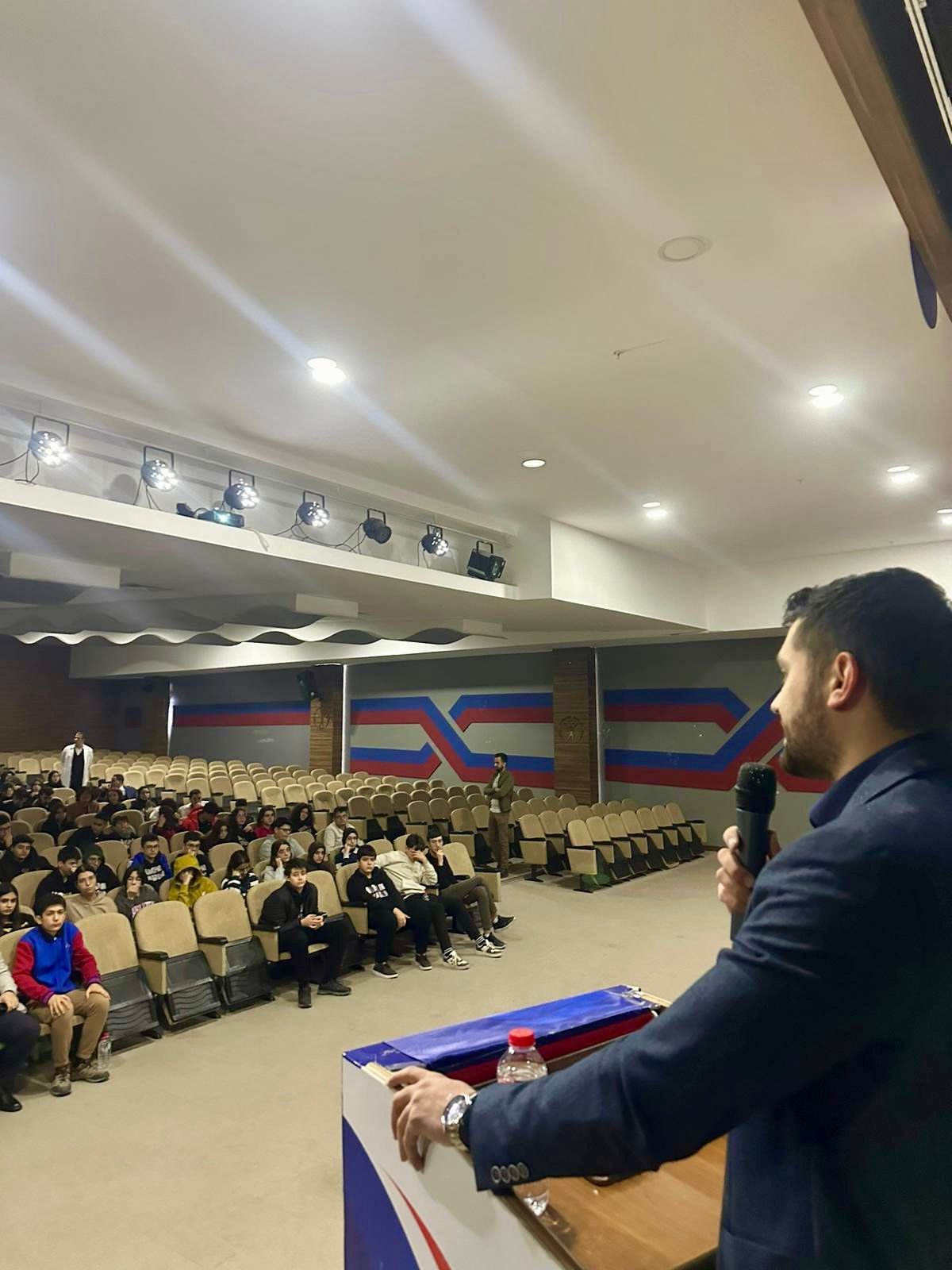 Av. Mehmet Aytaç – Özel Yöntemim Fen ve Anadolu Lisesi